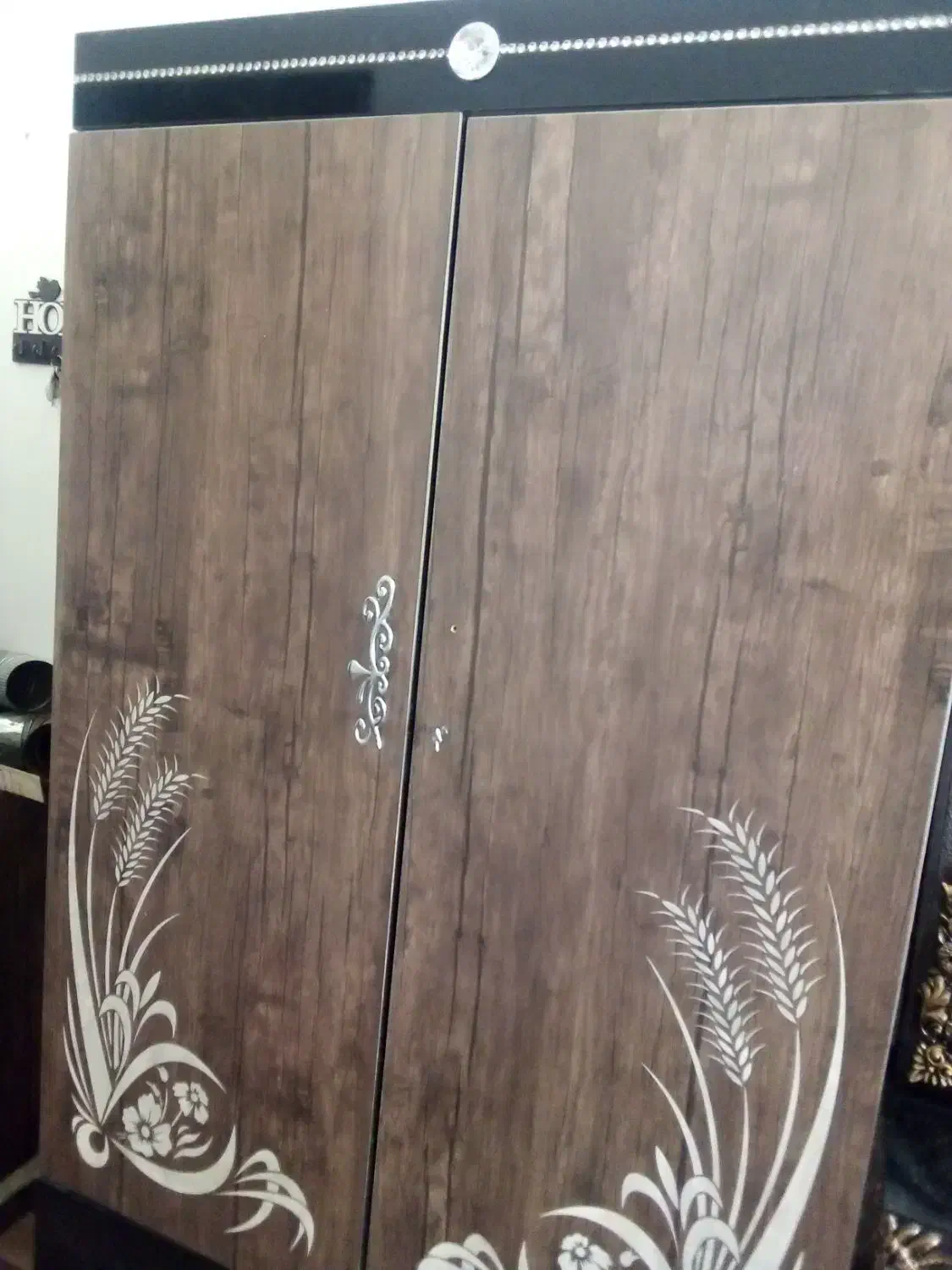 فروش کمد لباسی و ویترین|جاکفشی، کمد، دراور|نجف‌آباد, پادگان|دیوار