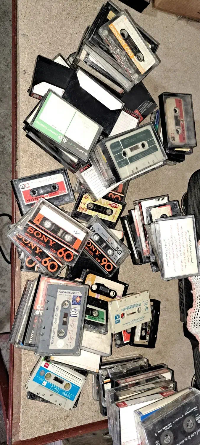 نوار کاست|فیلم و موسیقی|تهران, سیمای ایران|دیوار