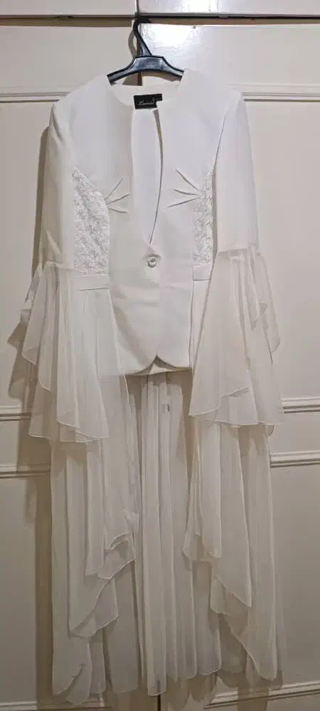 لباس مجلسی|لباس|کرج, چمران|دیوار