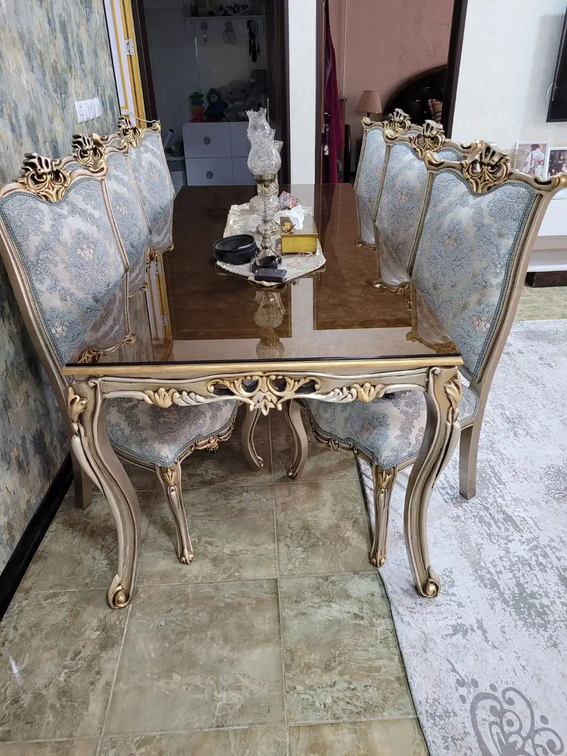 میز وصندلی ناهار خوری ۶نفره سلطنتی در حد آک|میز و صندلی غذاخوری|شهرکرد, |دیوار