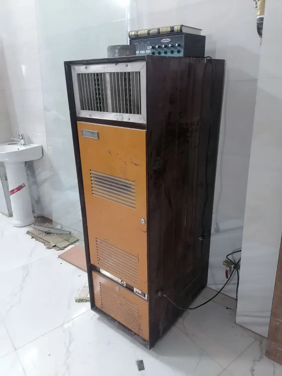 بخاری سالنی پلار فن دار|بخاری، هیتر، شومینه|همدان, |دیوار