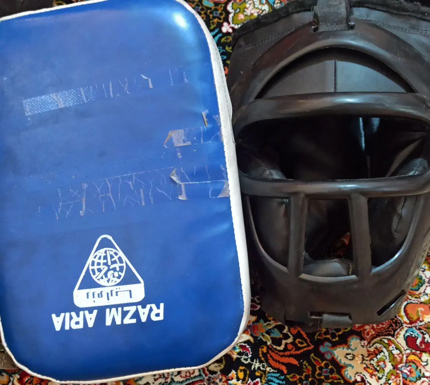 میت ورزشی و کلاه مبارزه و کیف مخصوص باشگاه|تجهیزات ورزشی|شیراز, عادل آباد|دیوار