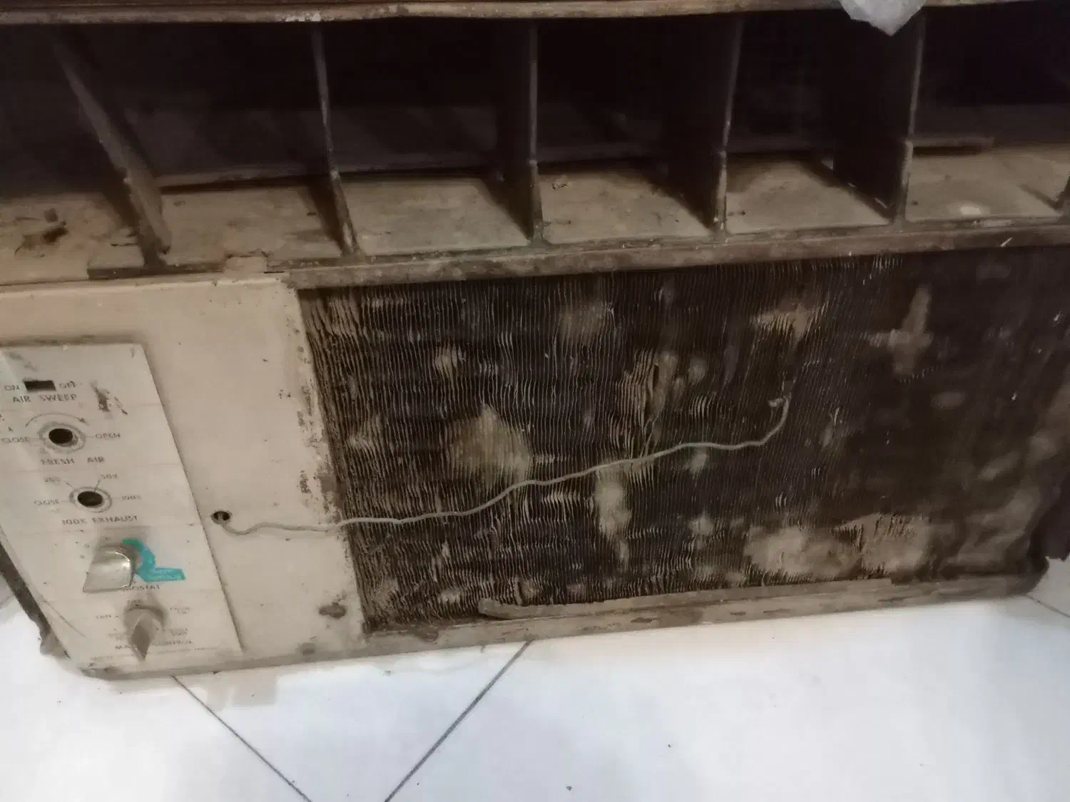 کولر گازی پشت پنجره ای|کولر گازی و فنکوئل|تهران, حشمتیه|دیوار