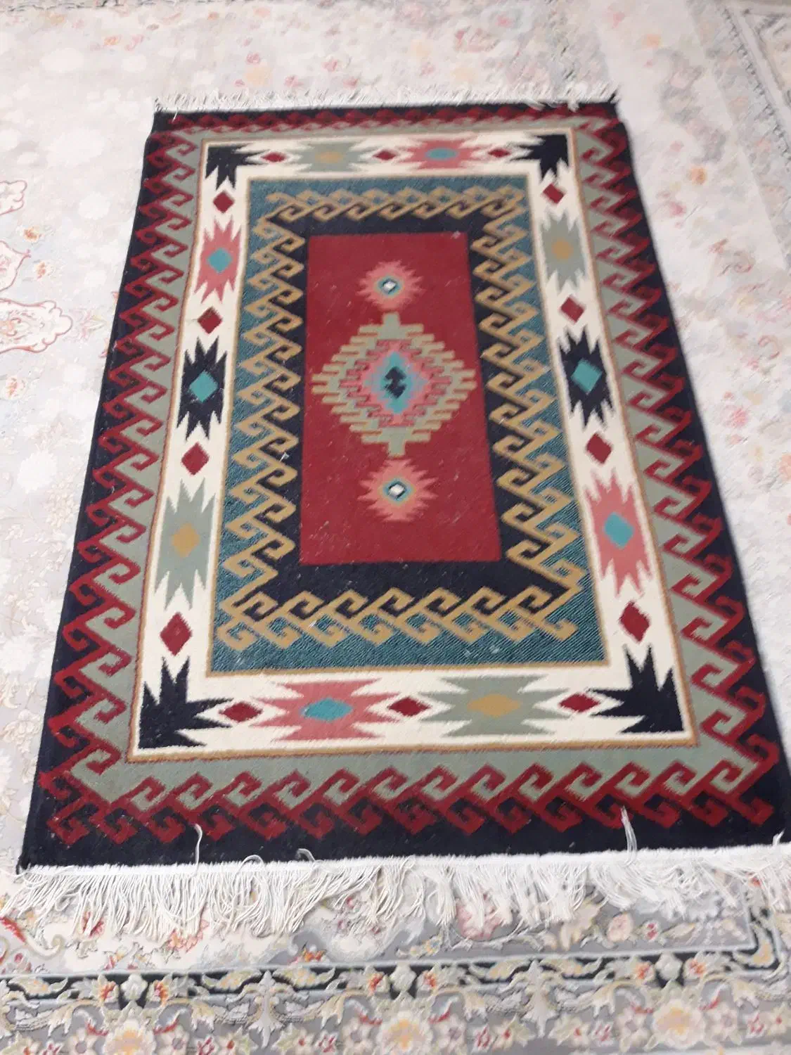 قالیچه|فرش|شیراز, بهارستان|دیوار