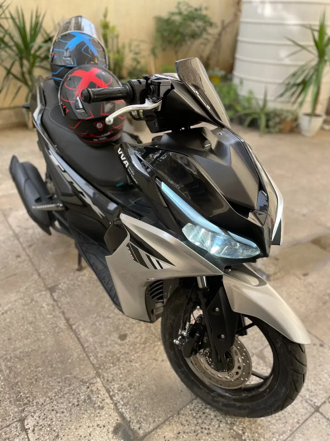 ایروکس توسن ۱۴۰۳ رادیات آب خنک|موتورسیکلت|گرگان, |دیوار