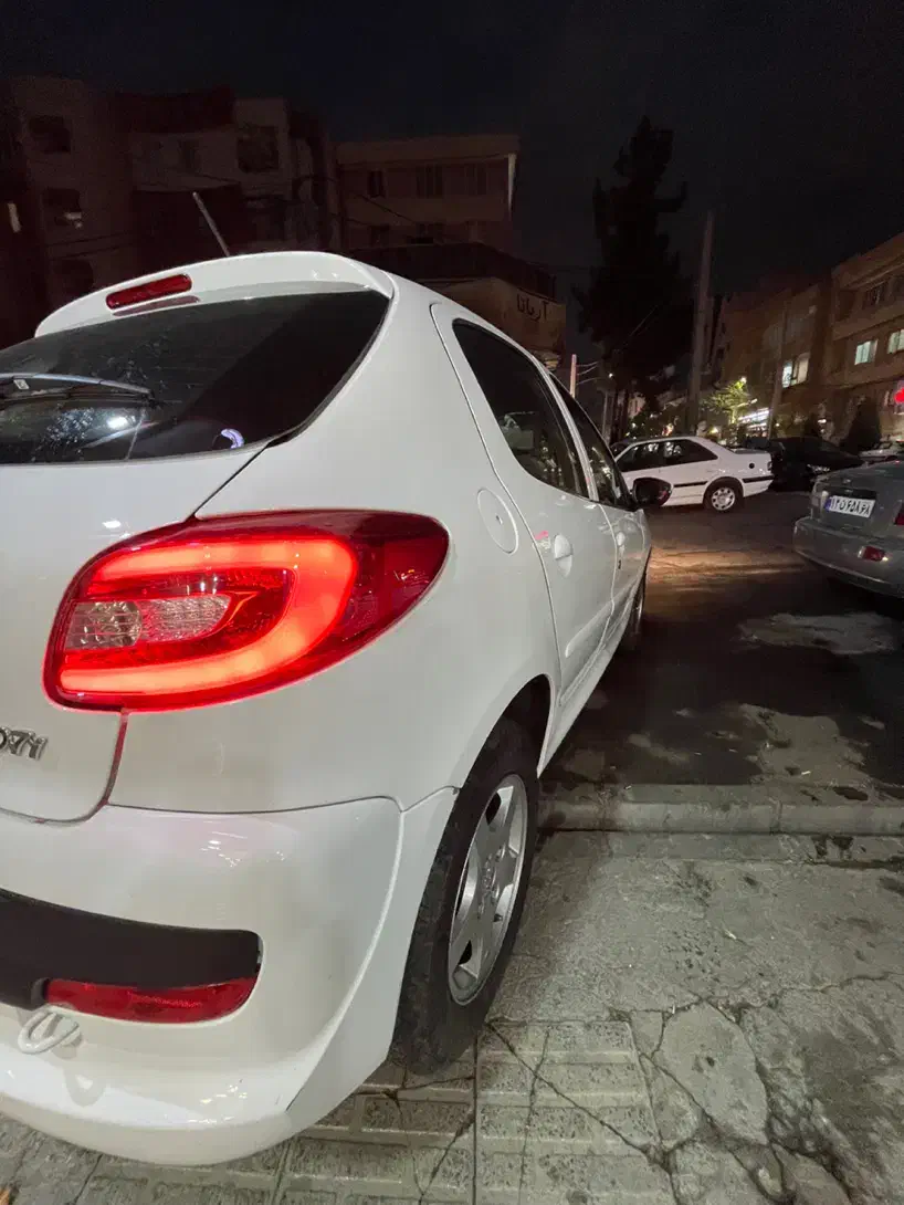 ۲۰۷ اتومات ارتقا بدون توضیح|خودرو سواری و وانت|کرج, فاز ۳ گوهردشت|دیوار