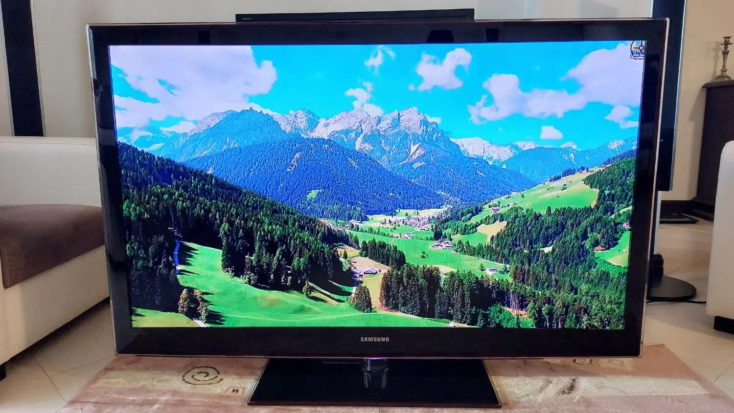 تلویزیون سامسونگ 55 اینچ|تلویزیون و پروژکتور|اندیشه, اندیشه فاز ۳|دیوار