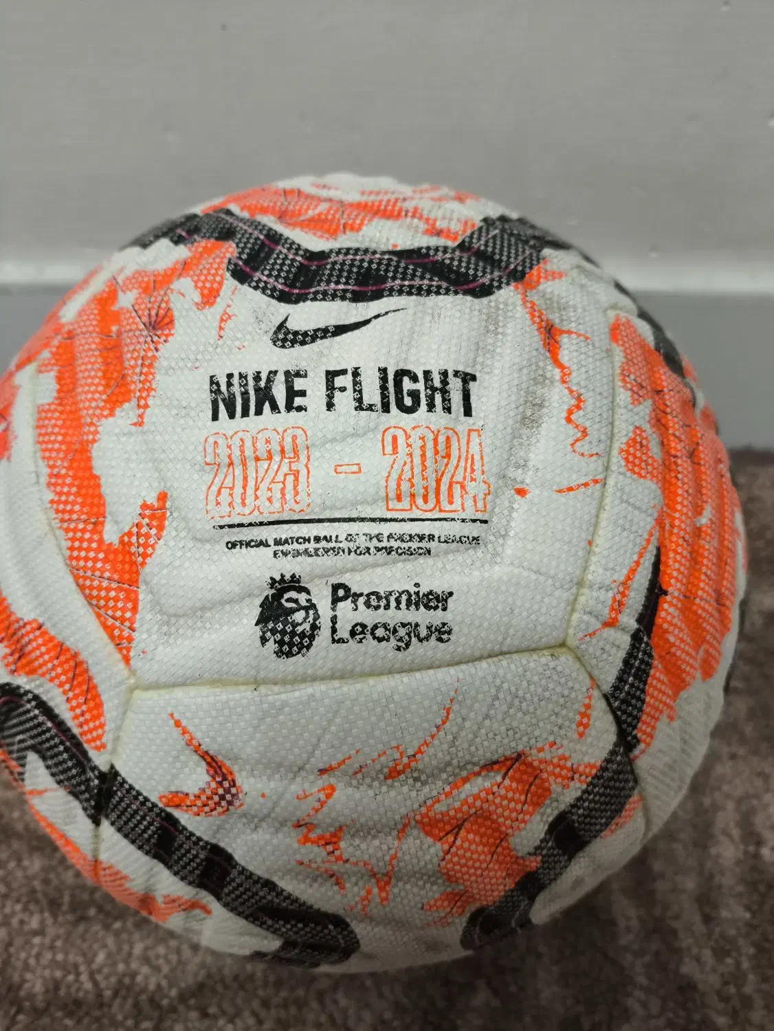 توپ چمن اصلی نایک|ورزشهای توپی|قزوین, |دیوار