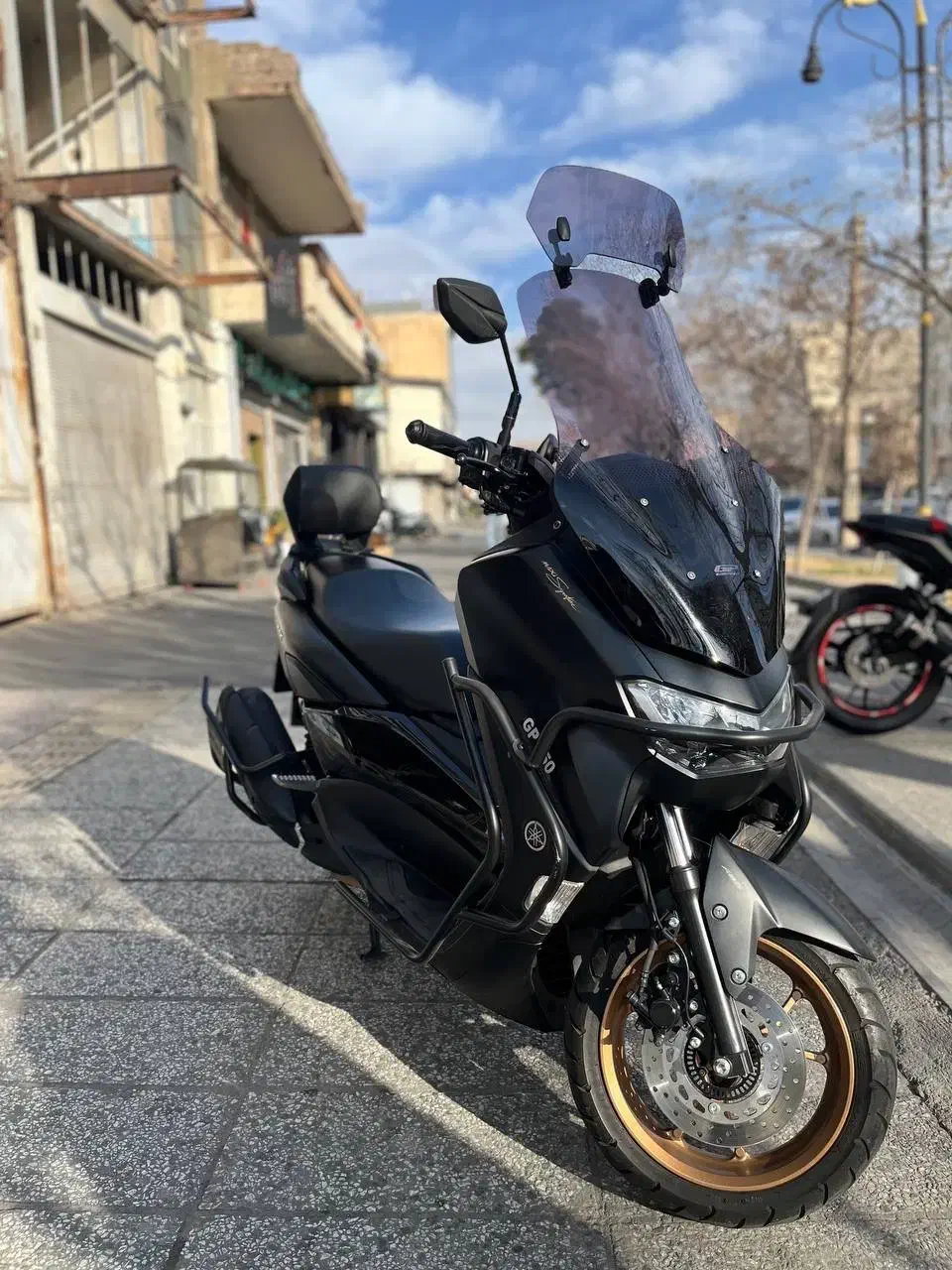 N max 1402 کیلس|موتورسیکلت|تهران, مدائن|دیوار