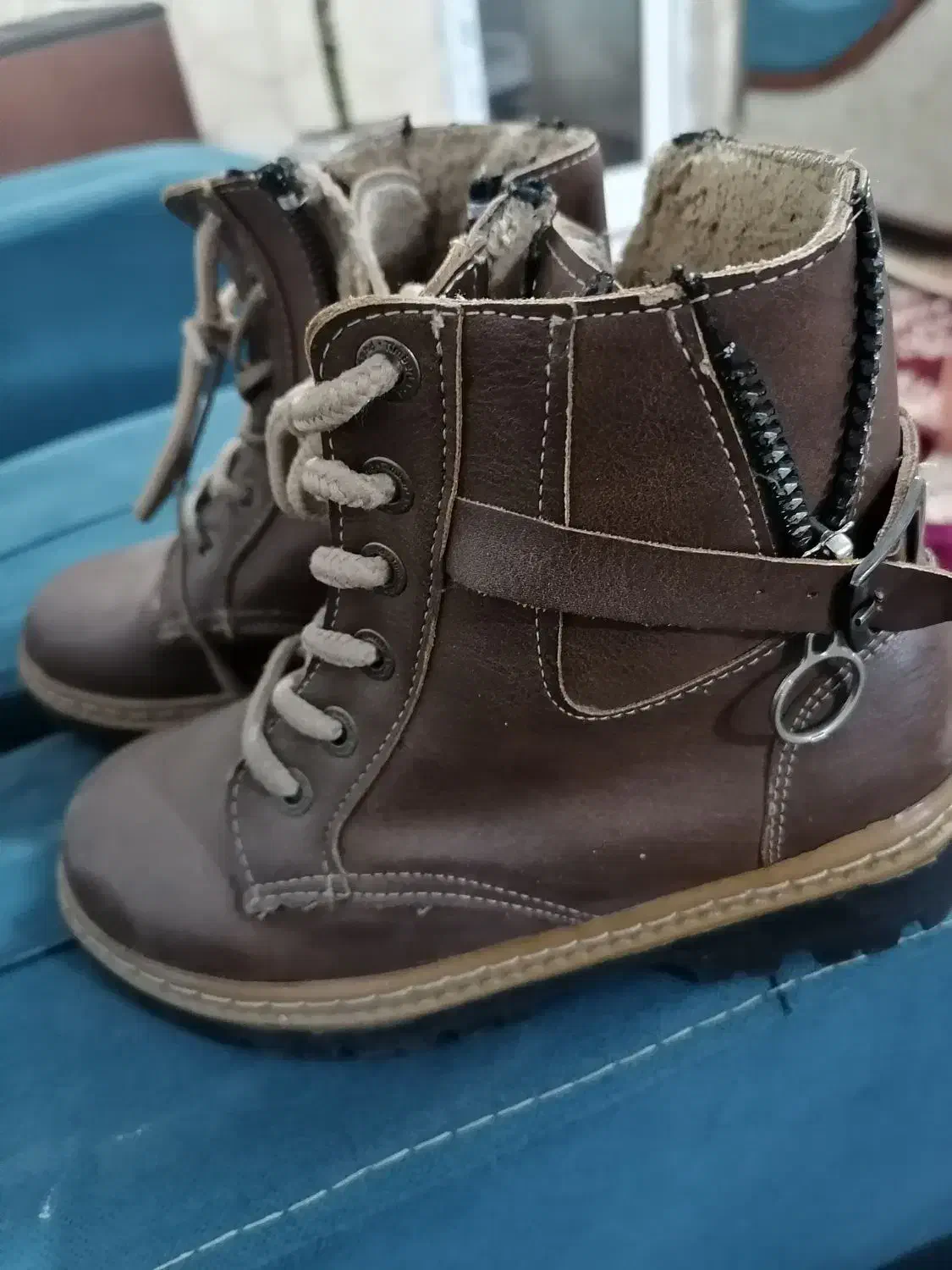 نیم بوت دخترونه سایز 32|کفش و لباس بچه|بجنورد, |دیوار