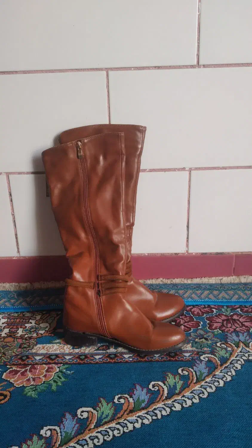 چکمه|کیف، کفش، کمربند|کرمان, |دیوار