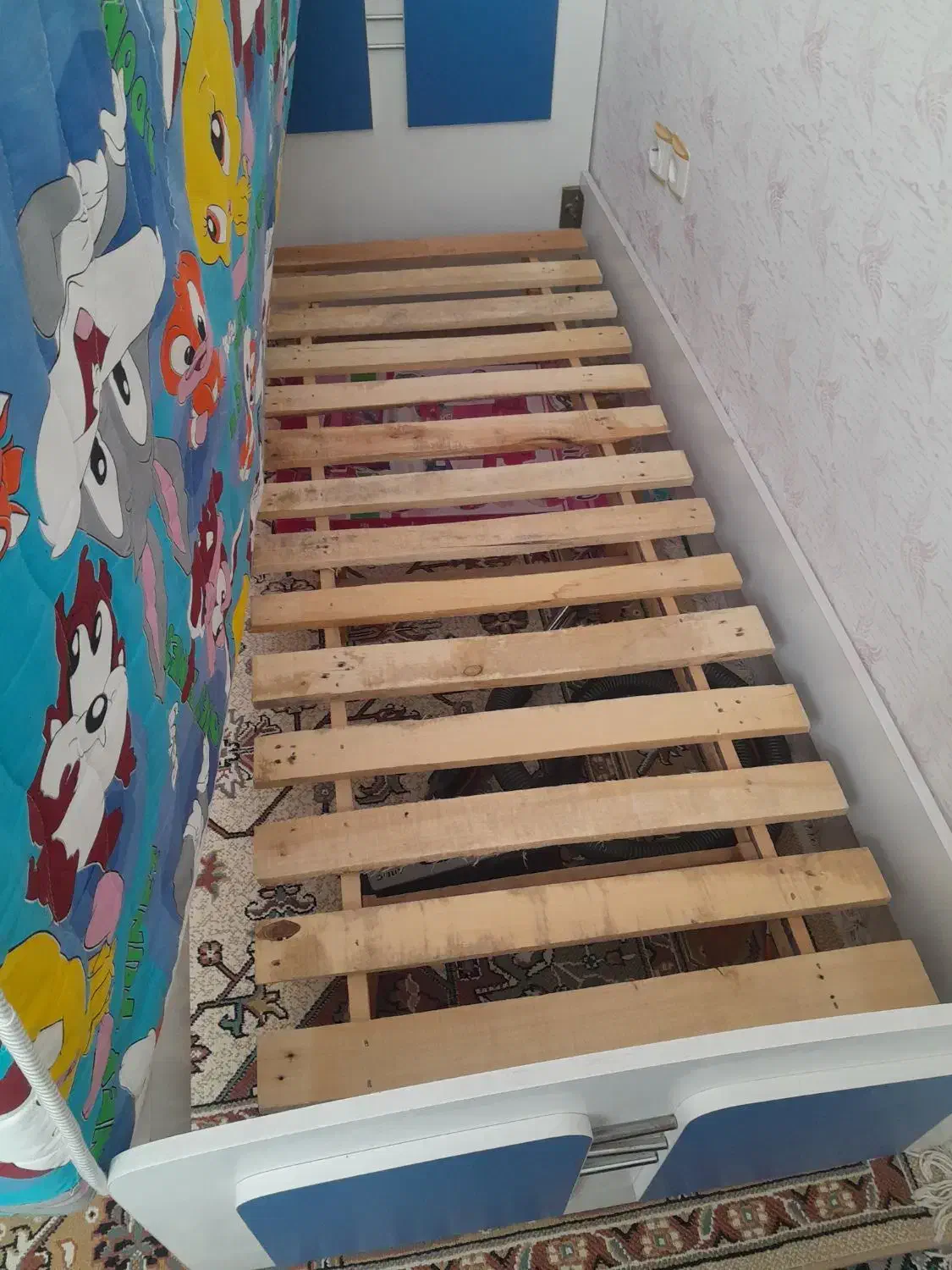 تخت خواب|تخت و سرویس خواب|گلبهار, شهر جدید گلبهار|دیوار