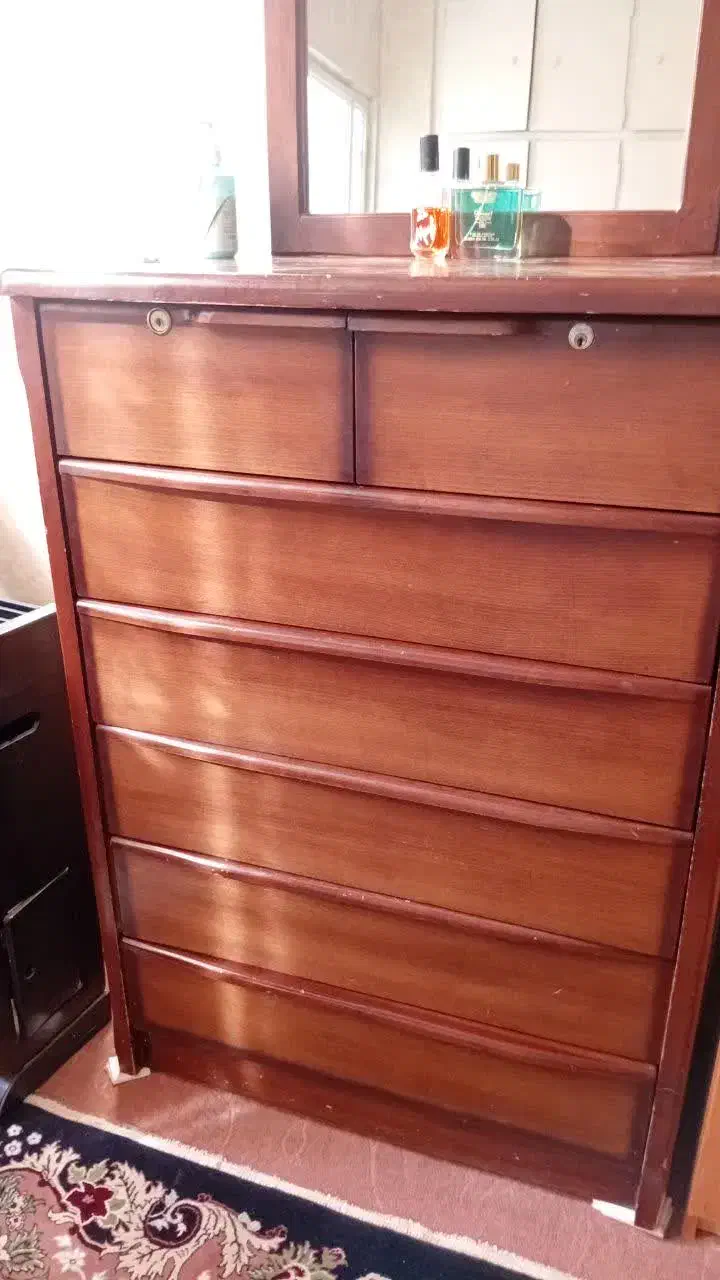 دراور ۷کشو سالم با اینه|جاکفشی، کمد، دراور|فردیس, شهرک شهید حسینی|دیوار