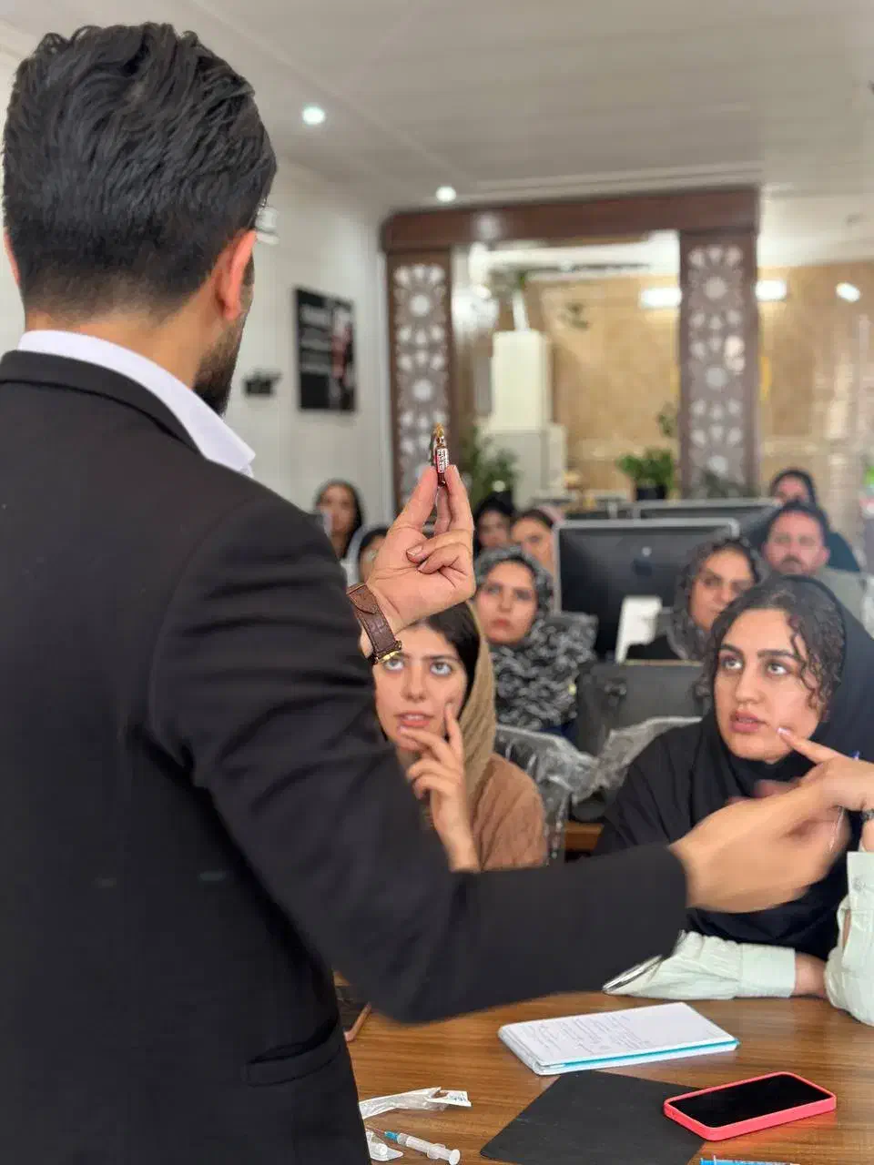 جشنواره آموزشی تزریقات وصل سرم خونگیری نسخه خوانی|خدمات آموزشی|شیراز, سینما سعدی|دیوار