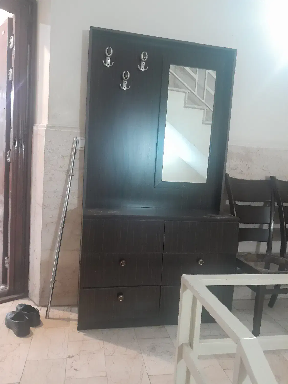 فروش جاکفشی. رخت آویز|جاکفشی، کمد، دراور|مشکین‌دشت, |دیوار