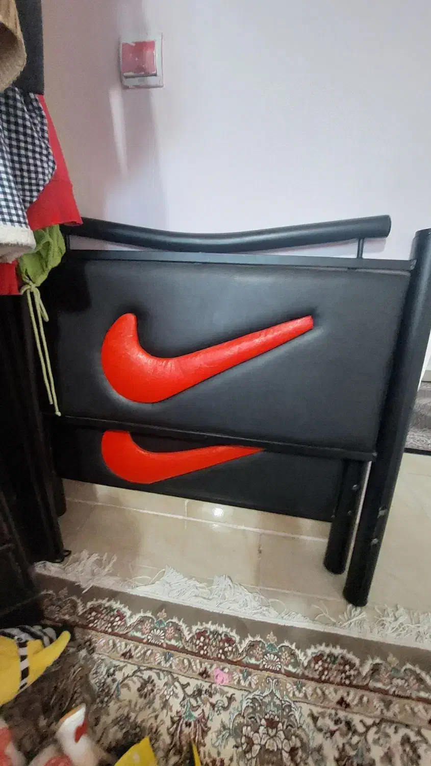 تخت تک نفره فلزی|تشک تختخواب|ارومیه, |دیوار