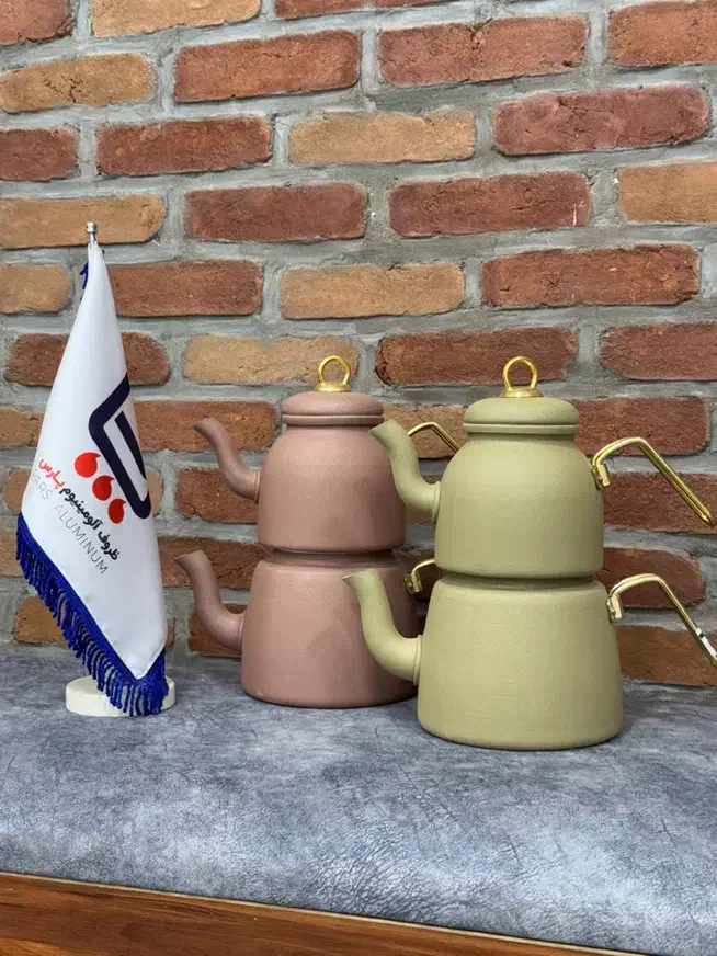 کتری و قوری کوچک و بزرگ|قوری، کتری، قهوهساز دستی|قم, خداکرم|دیوار