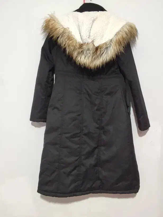 ۲ عدد پالتو و یک هودی نو|لباس|پاکدشت, پاکدشت (مامازند)|دیوار