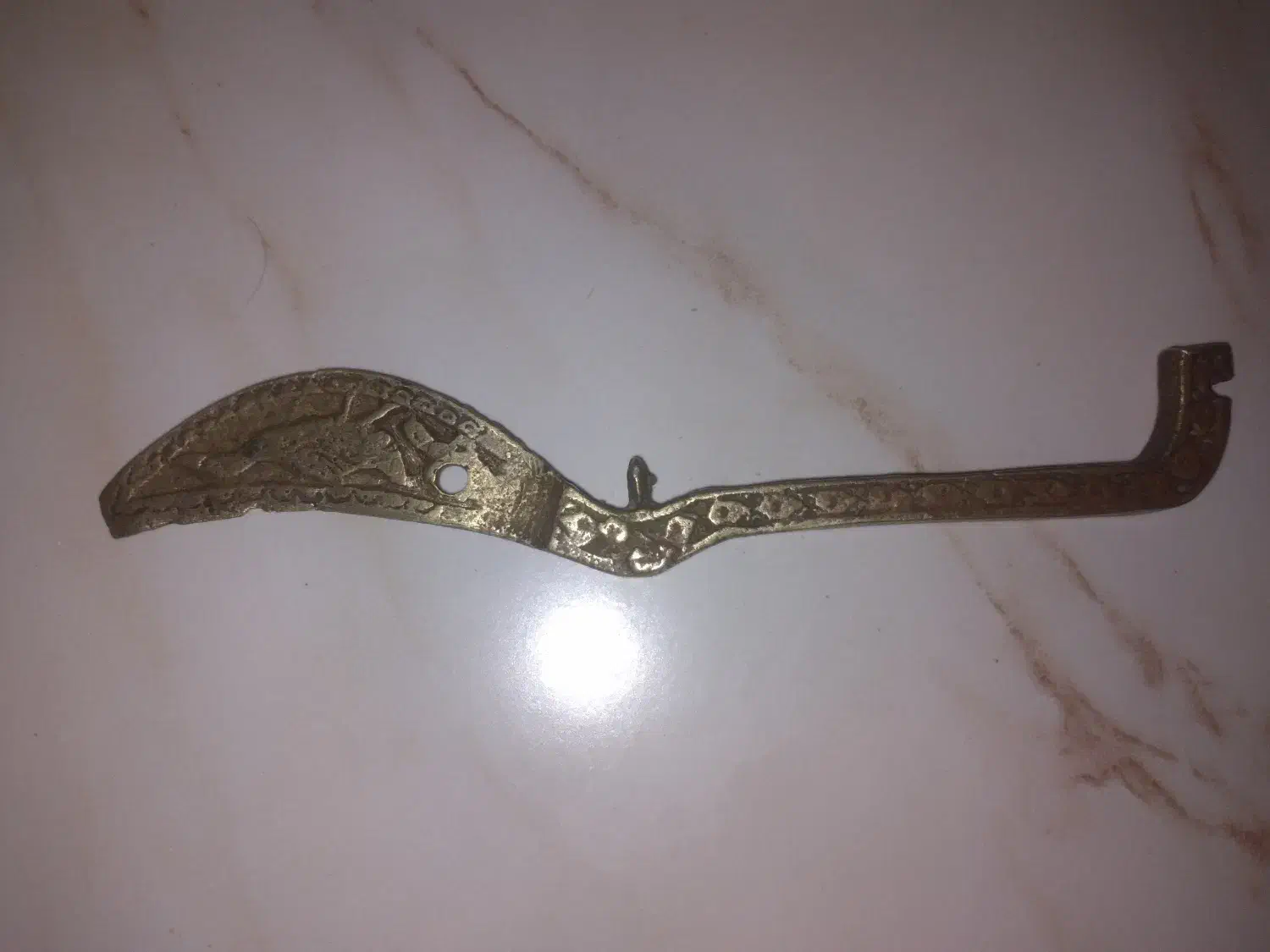 قند شکن قدیمی|کلکسیون اشیاء عتیقه|اسفراین, |دیوار