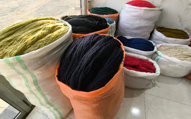 مصالح فروشی فرش هریس مهربان بانخ نساجی درجه یک|فرش|تبریز, |دیوار