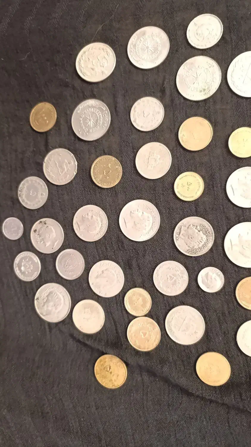 سکه و پول بسیار با ارزش|کلکسیون سکه، تمبر، اسکناس|رشت, چمارسرا|دیوار