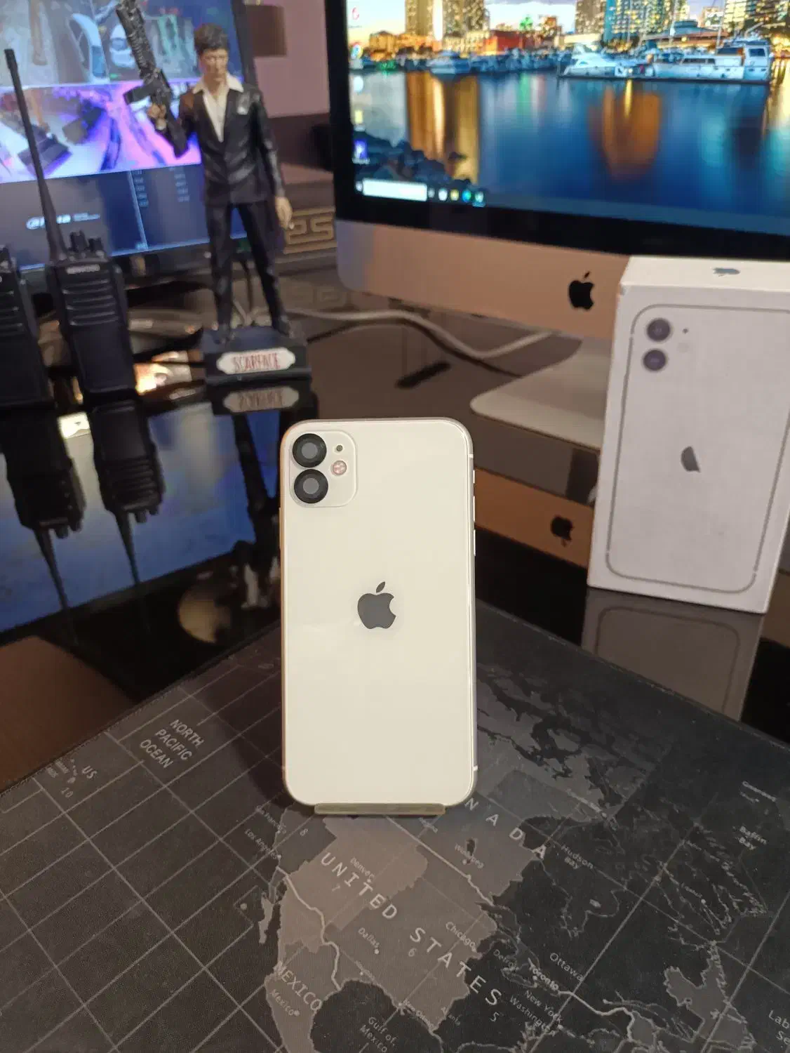 آیفون 11|موبایل|میانه, |دیوار