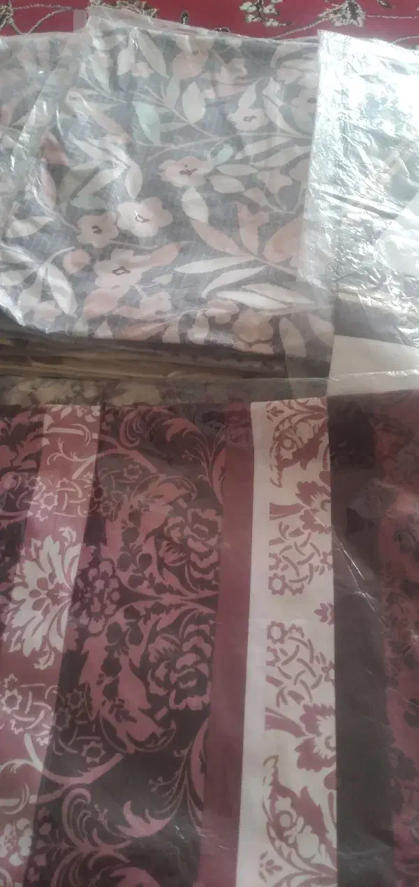 تولیدی روبالشتی|رختخواب، بالش، پتو|دورود, |دیوار