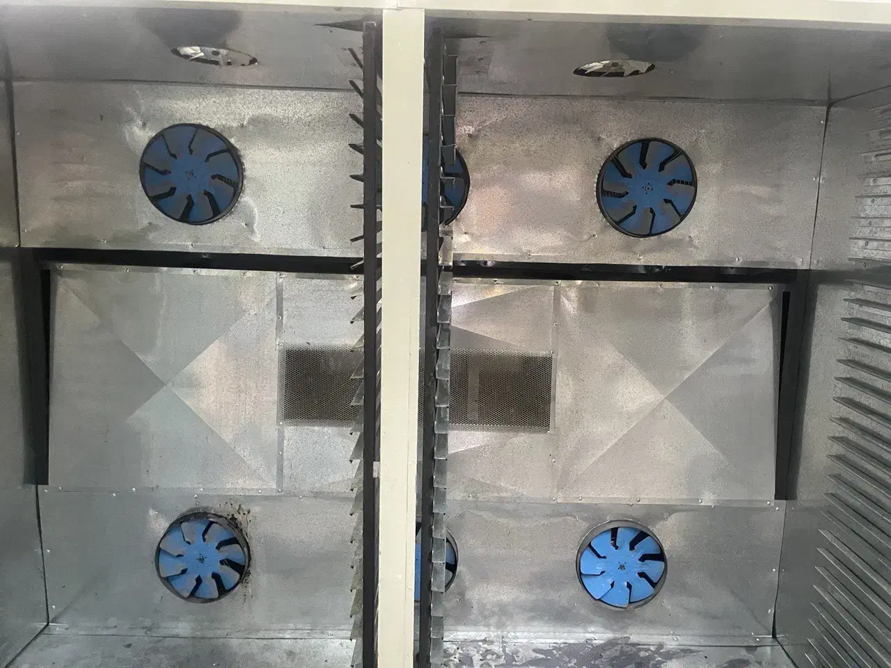 میوه خشک کن در حد صفر فقط یه ماه استفاده شده|ماشین‌آلات صنعتی|خوی, |دیوار