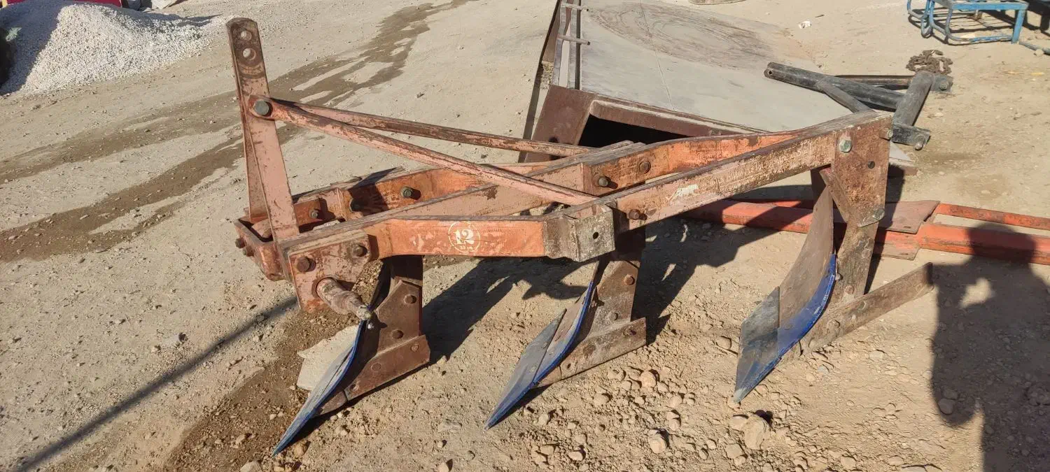 دو عدد گاوآهن تراکتور|ماشینآلات صنعتی|درودزن, |دیوار