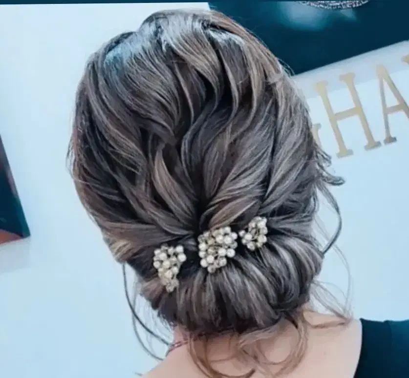 شنیون|خدمات آرایشگری و زیبایی|خرم‌آباد, |دیوار