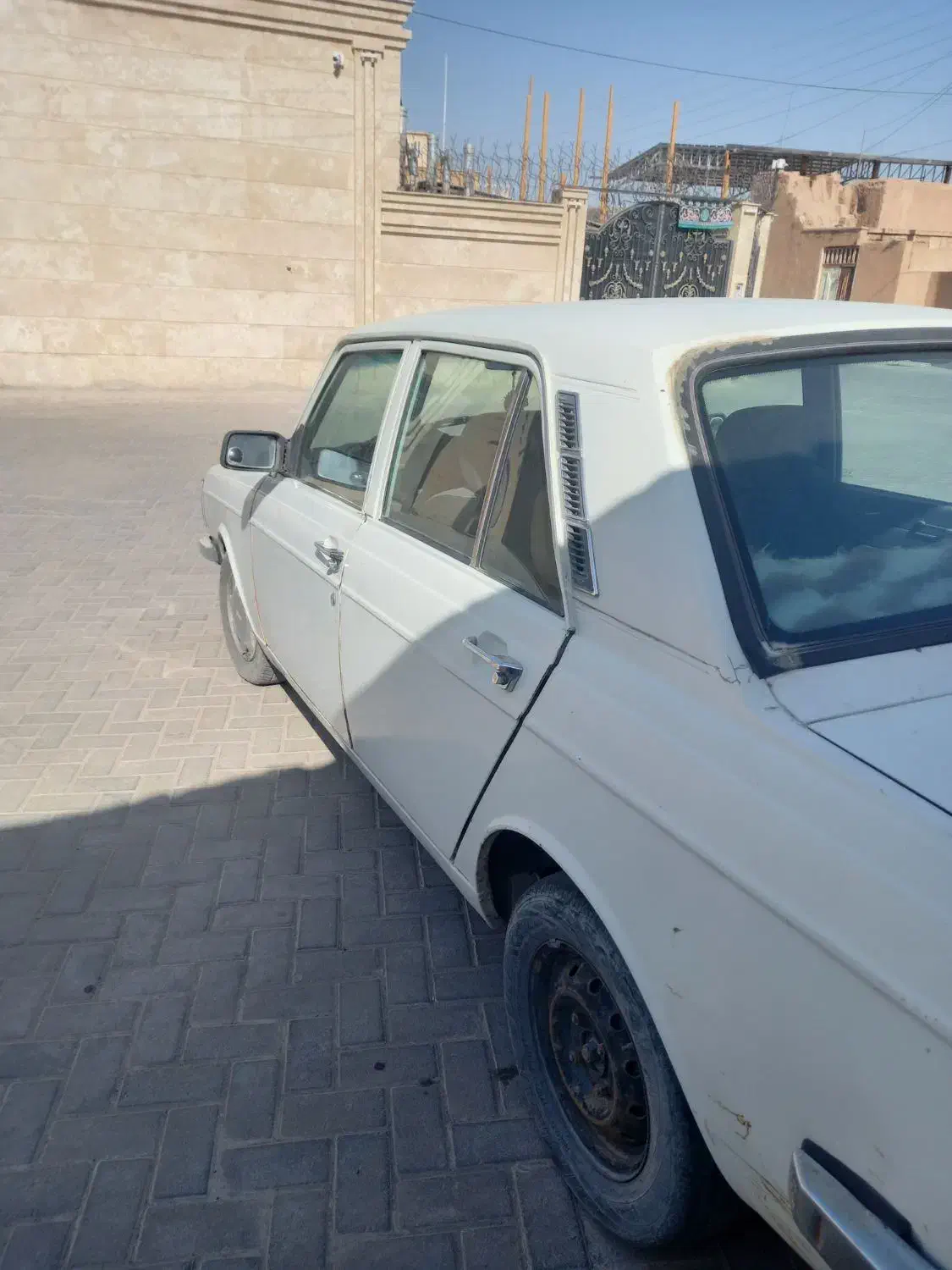 پیکان سواری مدل ۸۳|خودرو سواری و وانت|برزک, |دیوار