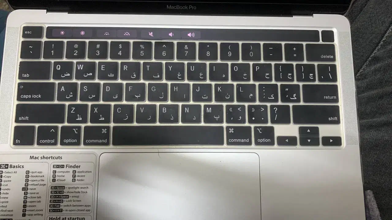 مک بوک پرو ۲۰۲۰|رایانه همراه|خمینی‌شهر, |دیوار