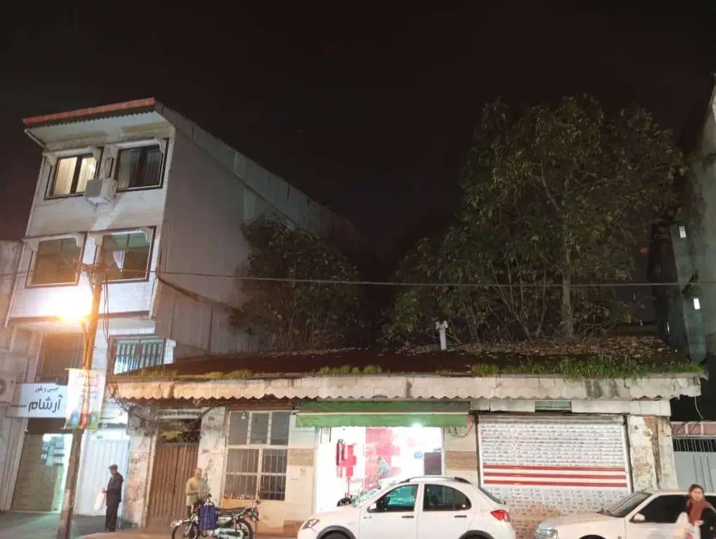 حراج رسمی ملک تجاری در رشت (خیابان مطهری)|فروش زمین و ملک کلنگی|رشت, ساغری سازان|دیوار