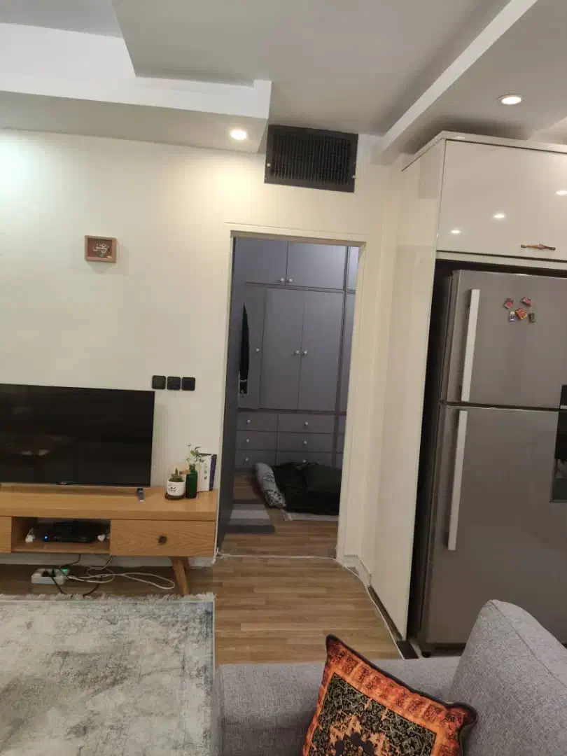 ۶۸ متر فول امکانات ۹ ساله لابی دار شاهین شمالی