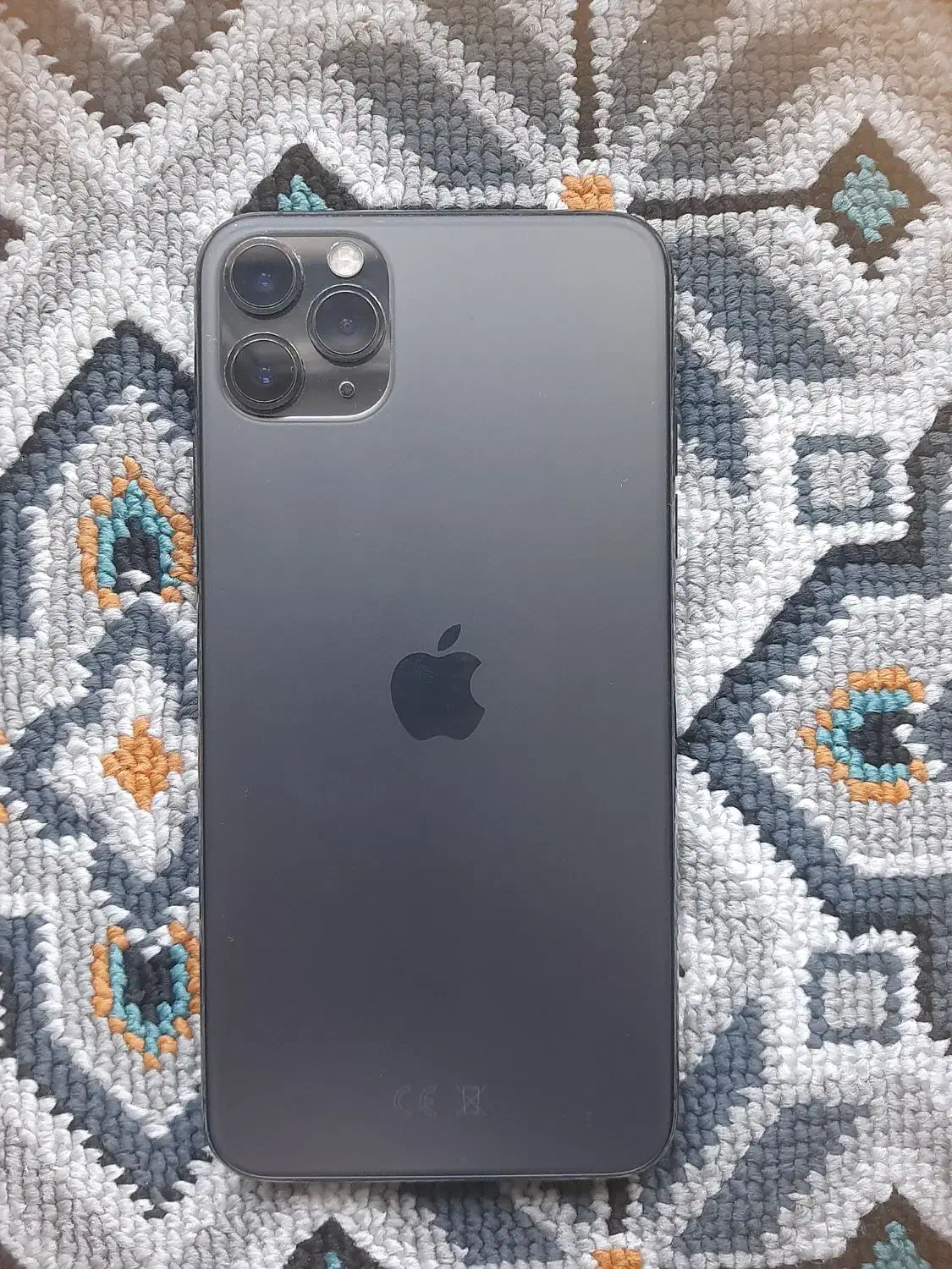 اپل iPhone 11 Pro Max با حافظهٔ ۶۴ گیگابایت|موبایل|صدرا-فارس, فاز ۱|دیوار