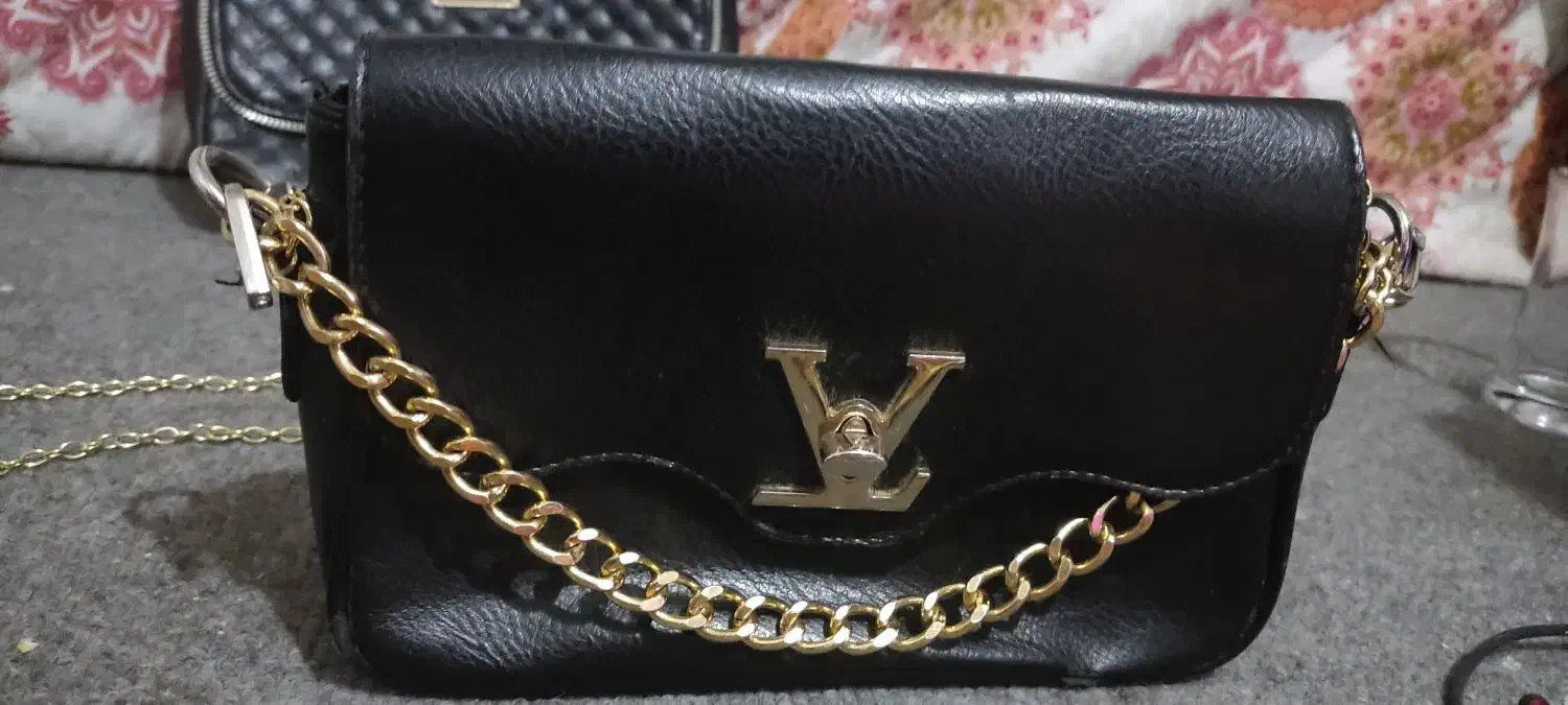 کیف دستی بند زنجیری|کیف، کفش، کمربند|شیراز, بازار|دیوار