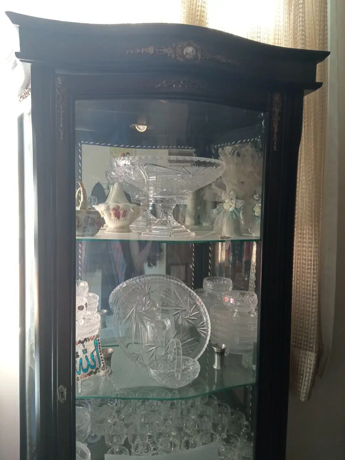 بوفه کم کارکرد در حد نو|بوفه، ویترین، کنسول|تهران, شهمیرزادی|دیوار