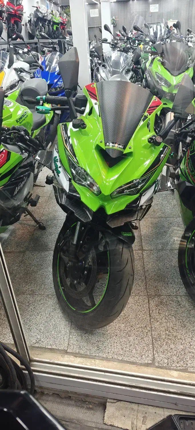 zx25 r|موتورسیکلت|تهران, یوسف‌آباد|دیوار