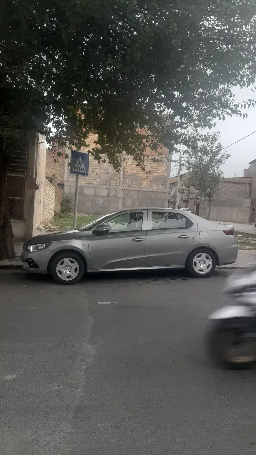 تارا ۴۰۳ وی ۴|خودرو سواری و وانت|گرگان, |دیوار