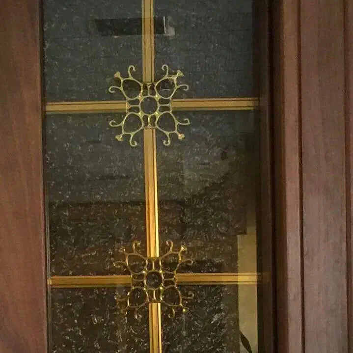 تولید و نصب درب و پنجره دوجداره|خدمات پیشه و مهارت|قرچک, قشلاق جیتو|دیوار