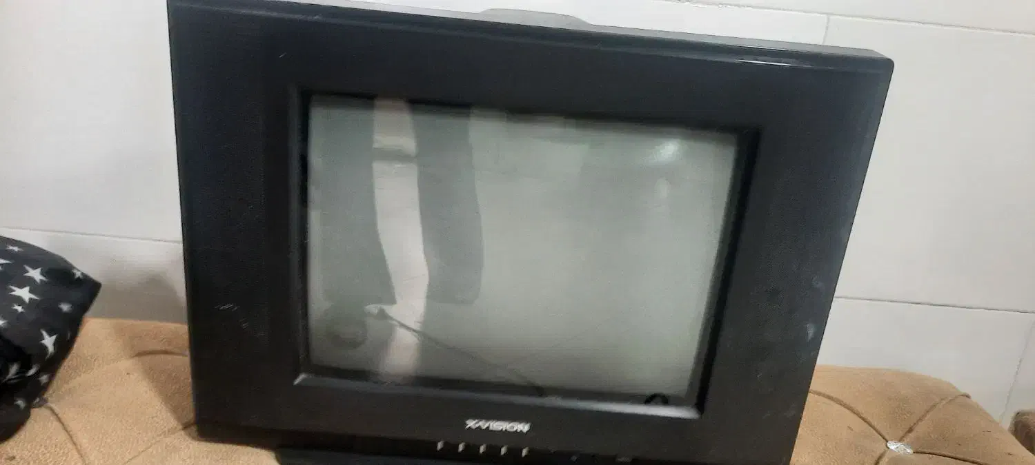 تلویزیون رنگی ایکسویژن|تلویزیون و پروژکتور|اسفراین, |دیوار