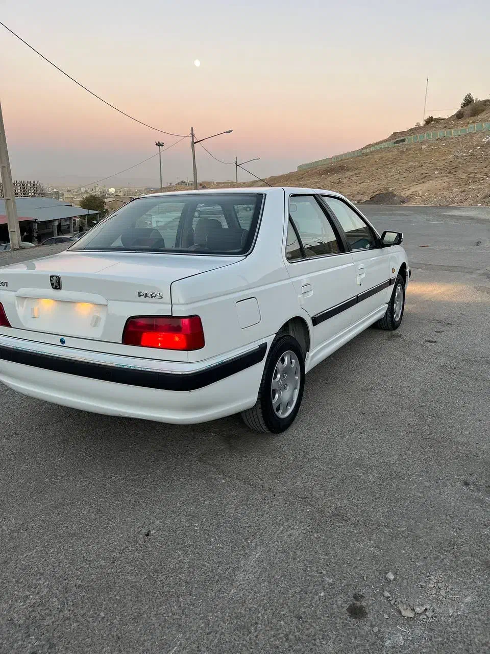 پارس۱۴۰۰|خودرو سواری و وانت|سنندج, |دیوار