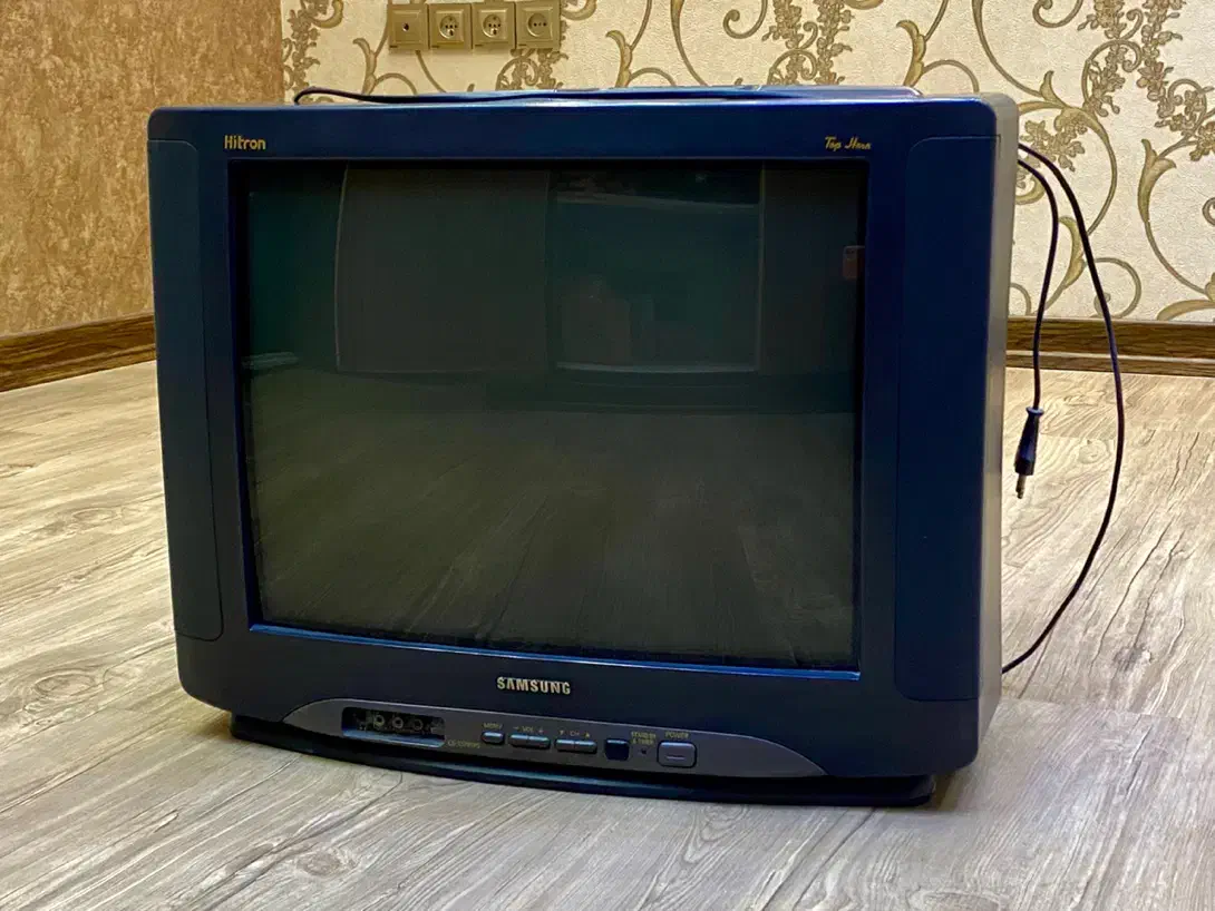 تلوزیون۲۱اینچ سامسونگ|تلویزیون و پروژکتور|کاشان, دانش|دیوار