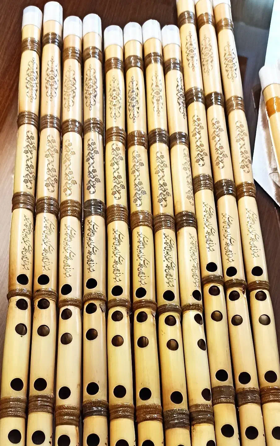 فروش نی هفت بن دو مهرطرحدارو تنبک شیرانی با ضمانت|سازهای بادی|شیراز, زرهی|دیوار