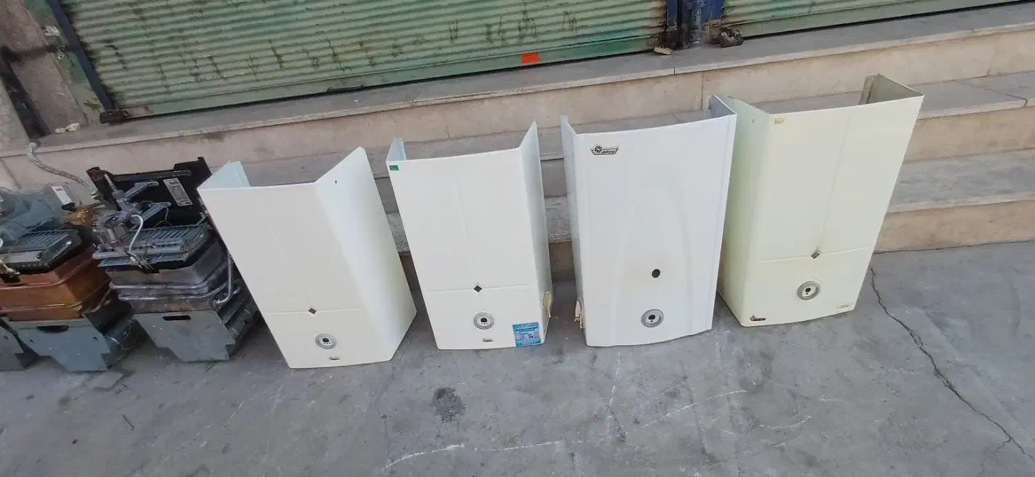 خریدار و فروشنده ابگرمکن دیواری و ایستاده|آبگرمکن، پکیج، شوفاژ|پرند, فاز ۲|دیوار