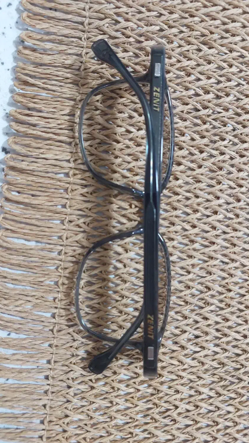 فرم عینک طبی همراه با ۲کاور|زیورآلات و اکسسوری|اهواز, زیتون کارمندی|دیوار