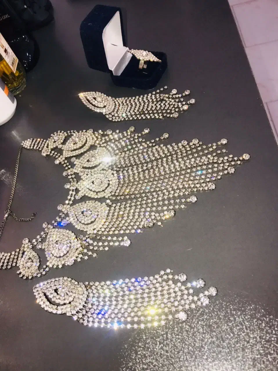 گردنبند و گوشواره و انگشتر|بدلیجات|پردیس, فاز ۱۱|دیوار