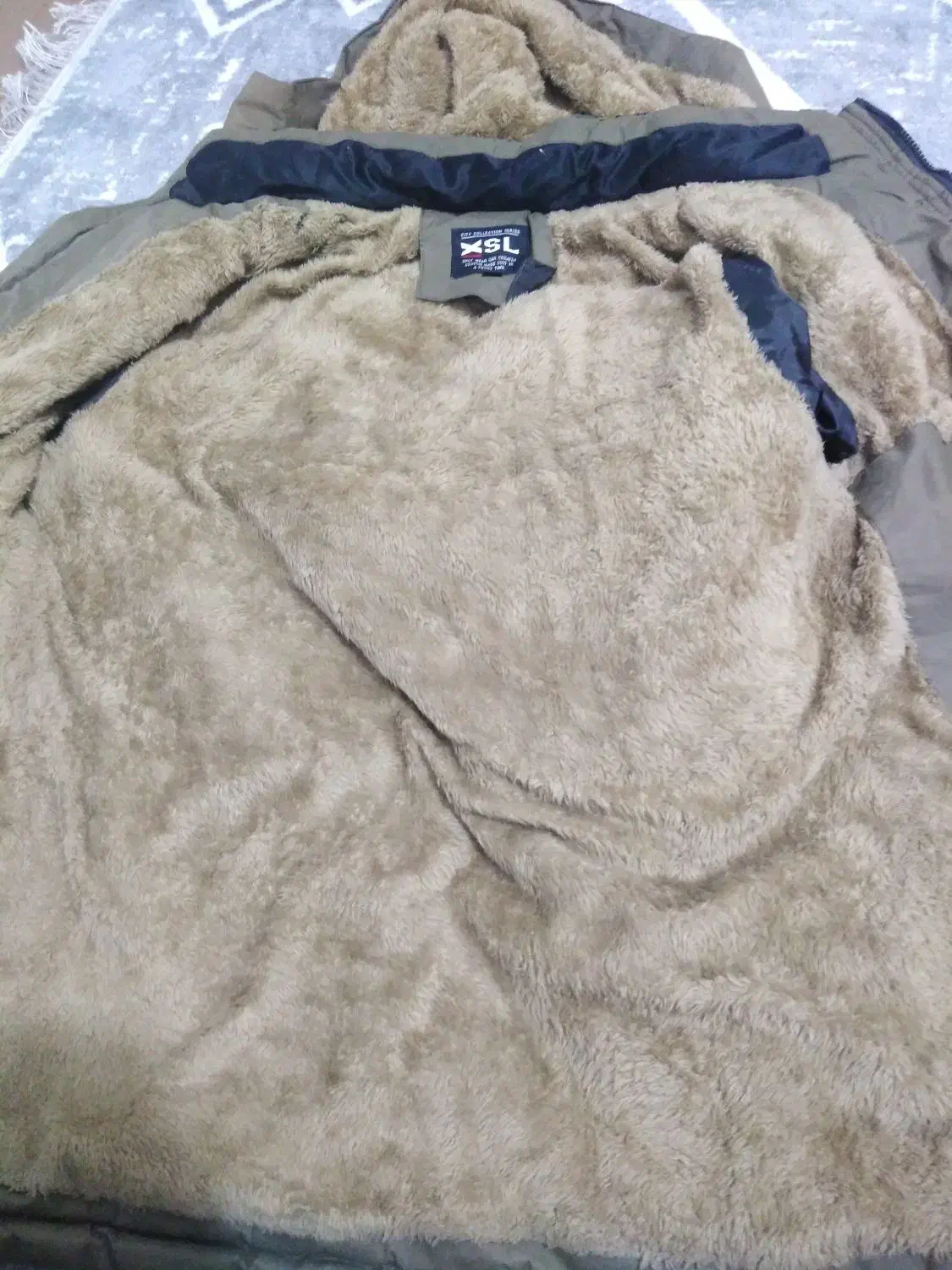 کاپشن L|لباس|خرمآباد, |دیوار