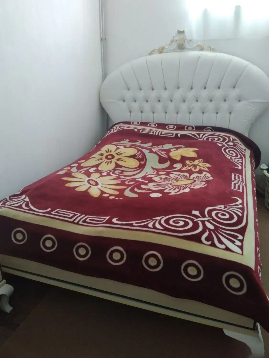 تخت دونفره ی جک دارهمراه با...|تخت و سرویس خواب|خوی, |دیوار