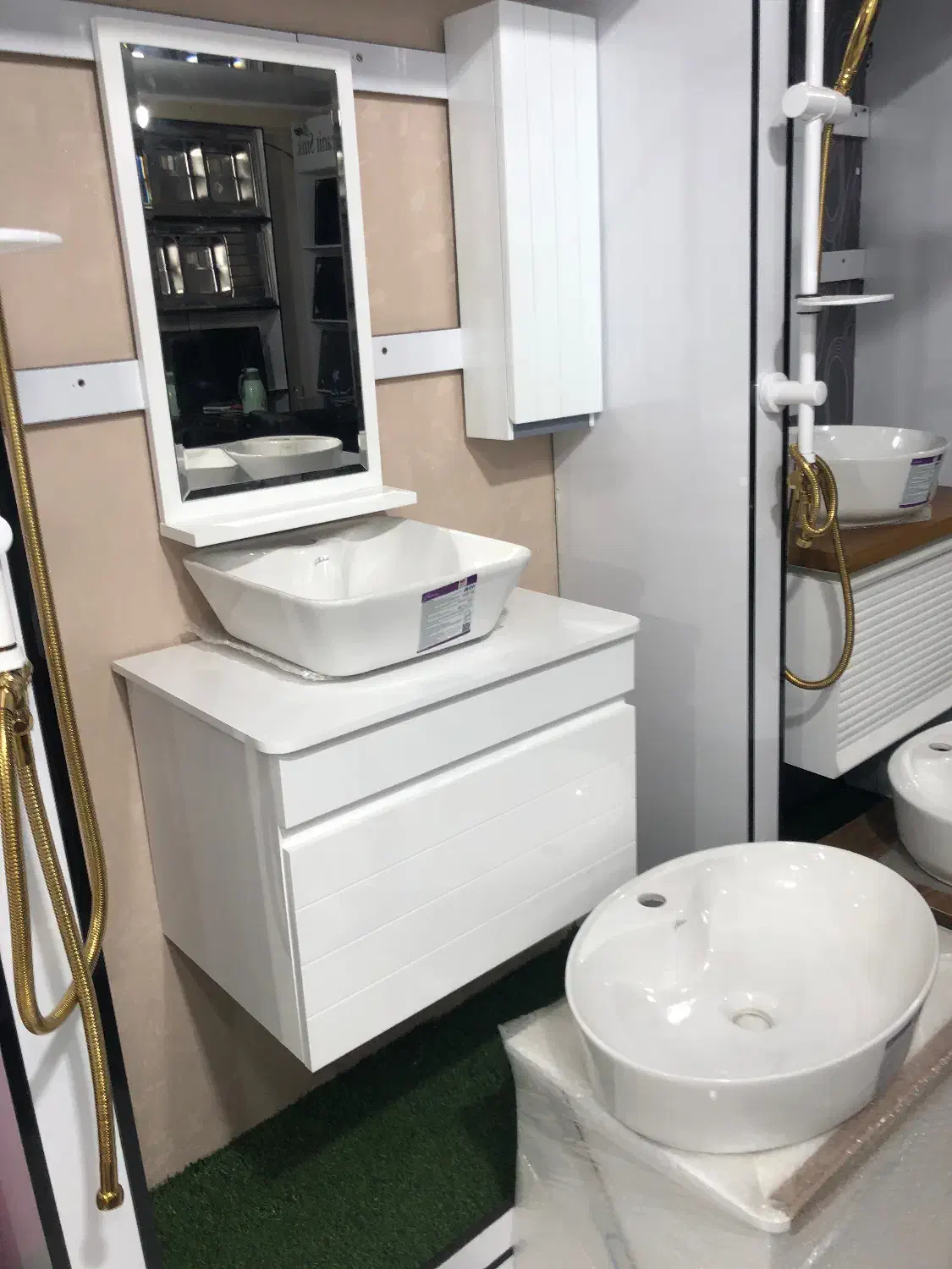 انواع کابین|مصالح و تجهیزات ساختمان|کرج, خرمدشت|دیوار